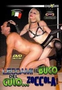 Leccami il buco del culo zoccola !